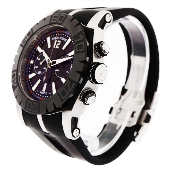 Roger Dubuis Easy Diver DBSE0282